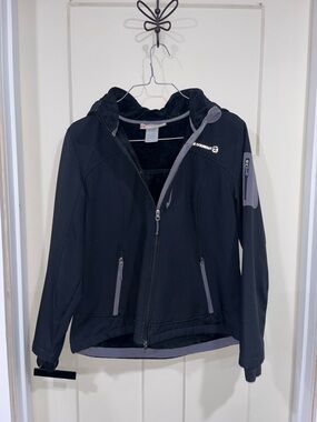 Free Country Black Utility Softshell Jacket with Gray Trim
